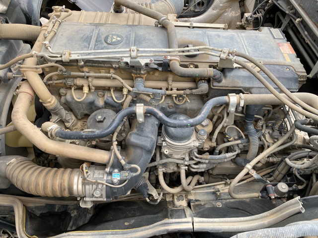 三菱ふそうスーパーグレートダンプ大型（10t）[写真28]