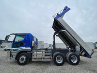 三菱ふそうスーパーグレートダンプ大型（10t）[写真06]