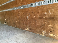 いすゞエルフアルミバン小型（2t・3t）[写真10]