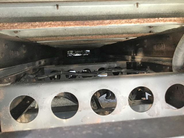 いすゞエルフアルミバン小型（2t・3t）[写真15]