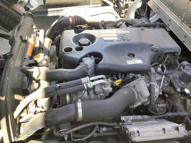 いすゞエルフアルミバン小型（2t・3t）[写真21]