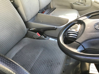 日野デュトロアルミバン小型（2t・3t）[写真19]