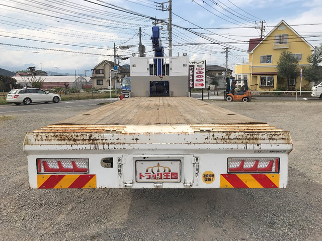 三菱ふそうスーパーグレートセルフクレーン4段大型（10t）[写真10]