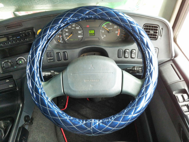 三菱ふそうスーパーグレートセルフクレーン4段大型（10t）[写真36]