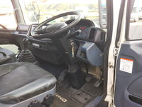 日野レンジャータンク車（タンクローリー）中型（4t）[写真32]