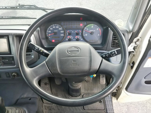 日野レンジャータンク車（タンクローリー）中型（4t）[写真36]