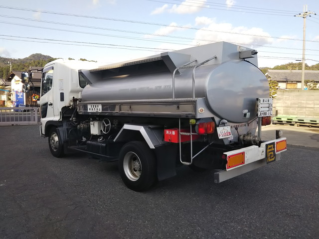 日野レンジャータンク車（タンクローリー）中型（4t）[写真04]