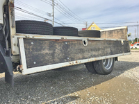 いすゞエルフ平ボディ小型（2t・3t）[写真12]