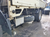 いすゞエルフ平ボディ小型（2t・3t）[写真20]