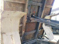 いすゞフォワード深ダンプ（土砂禁ダンプ）中型（4t）[写真14]