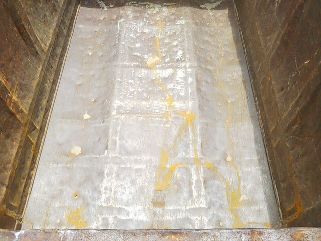 いすゞフォワード深ダンプ（土砂禁ダンプ）中型（4t）[写真08]