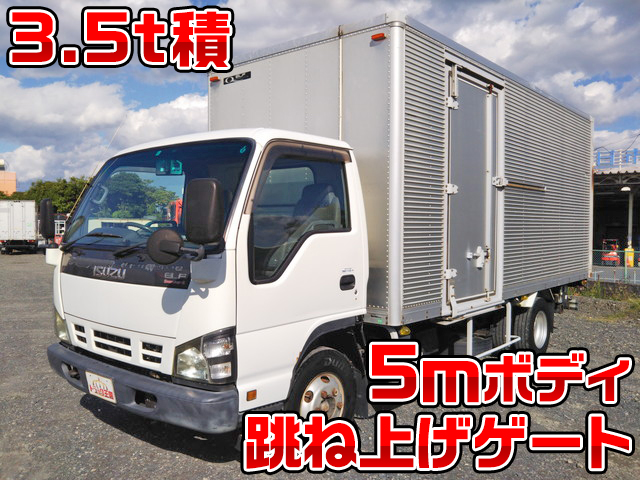 いすゞエルフアルミバン小型（2t・3t）[写真01]