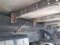 いすゞエルフアルミバン小型（2t・3t）[写真20]