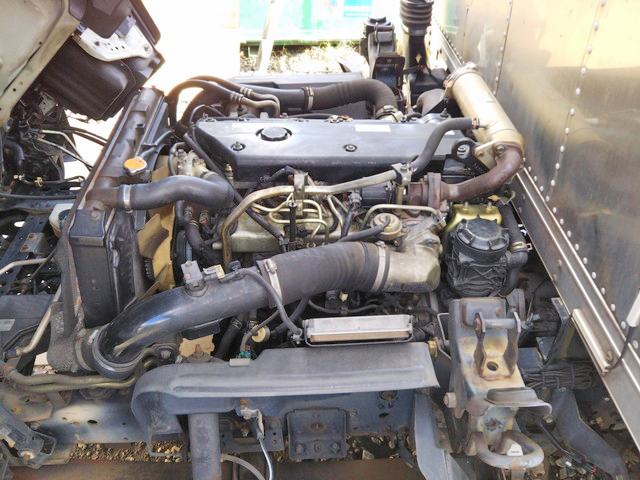 いすゞエルフアルミバン小型（2t・3t）[写真25]