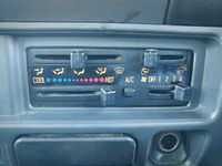 いすゞエルフアルミバン小型（2t・3t）[写真39]