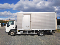 いすゞエルフアルミバン小型（2t・3t）[写真05]