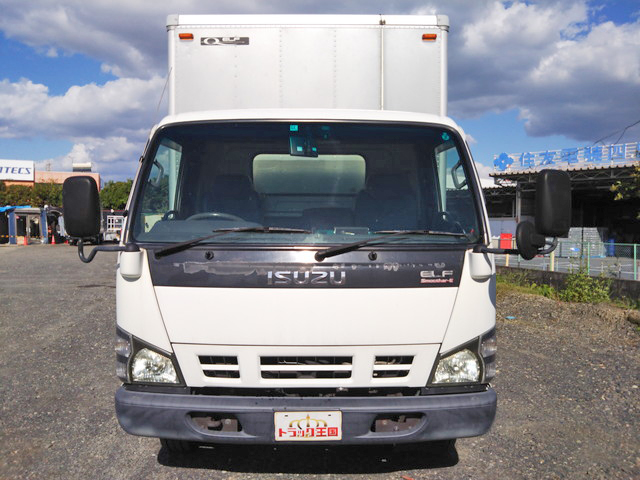 いすゞエルフアルミバン小型（2t・3t）[写真08]