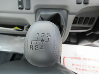 三菱ふそうキャンターダンプ小型（2t・3t）[写真10]