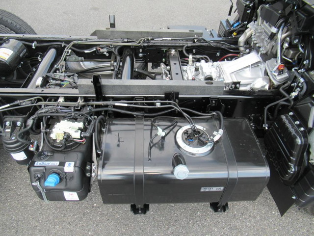 三菱ふそうキャンターダンプ小型（2t・3t）[写真18]