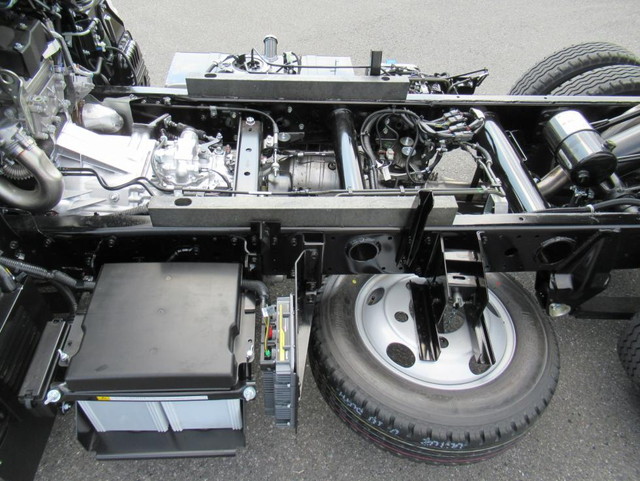 三菱ふそうキャンターダンプ小型（2t・3t）[写真23]