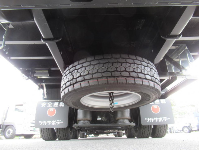 三菱ふそうスーパーグレートアルミブロック大型（10t）[写真23]