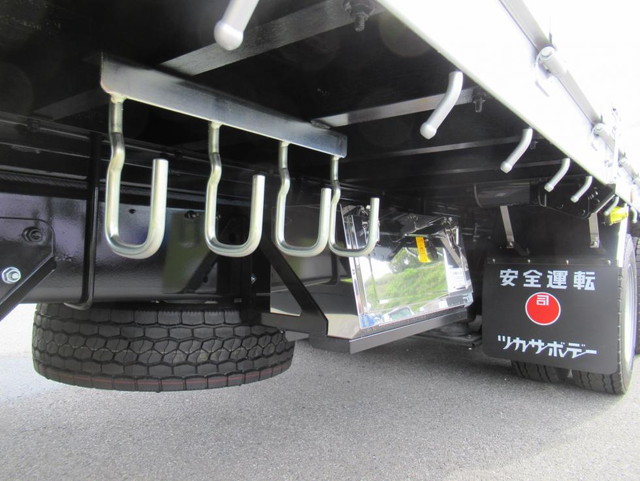 三菱ふそうスーパーグレートアルミブロック大型（10t）[写真24]