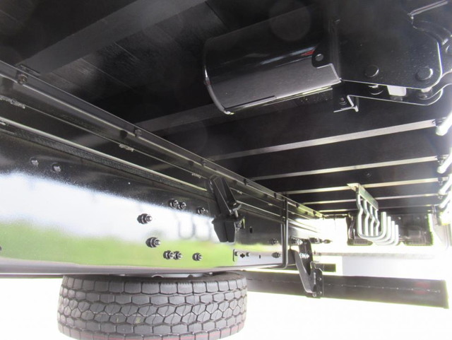 三菱ふそうスーパーグレートアルミブロック大型（10t）[写真31]