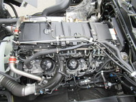 三菱ふそうスーパーグレートアルミブロック大型（10t）[写真36]