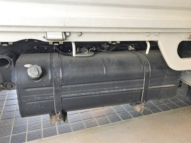 マツダボンゴ平ボディ小型（2t・3t）[写真08]