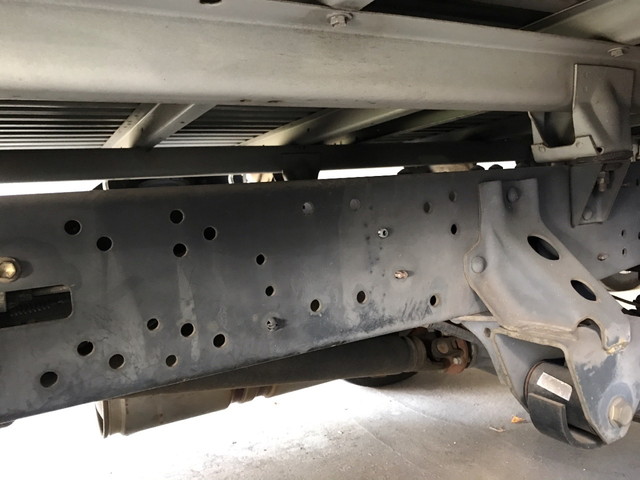 トヨタトヨエース平ボディ小型（2t・3t）[写真09]