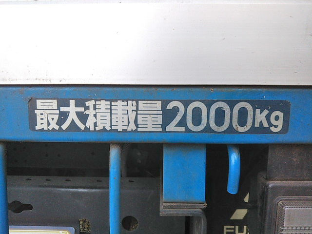 三菱ふそうキャンターアルミブロック小型（2t・3t）[写真18]