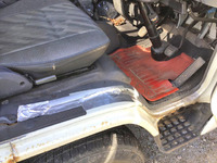 トヨタハイエース平ボディ小型（2t・3t）[写真12]