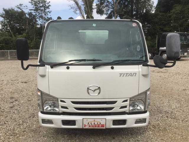 マツダタイタン冷凍車（冷蔵車）小型（2t・3t）[写真08]