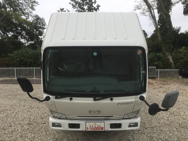 マツダタイタン冷凍車（冷蔵車）小型（2t・3t）[写真09]