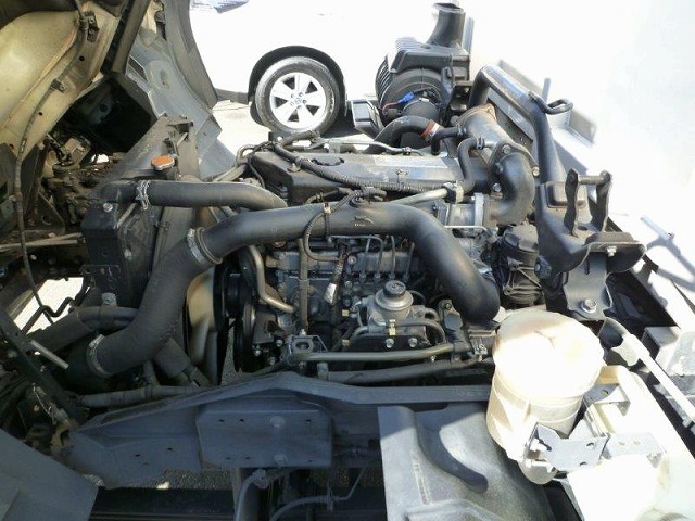 いすゞフォワードアルミウイング中型（4t）[写真18]