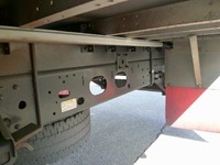 いすゞフォワードアルミウイング中型（4t）[写真22]