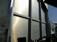 いすゞフォワードアルミウイング中型（4t）[写真27]