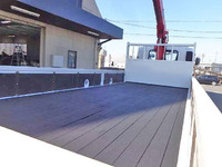 いすゞフォワードユニック4段中型（4t）[写真11]