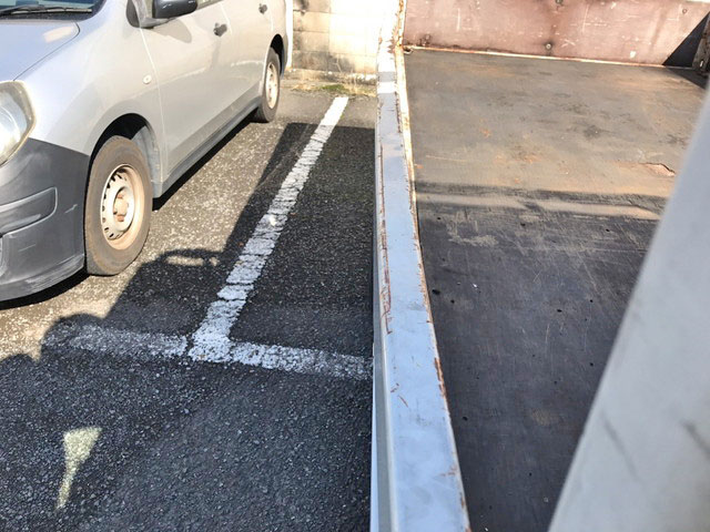 日産アトラス平ボディ小型（2t・3t）[写真10]