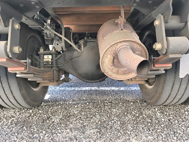 日産アトラス平ボディ小型（2t・3t）[写真16]