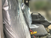 いすゞエルフアームロール小型（2t・3t）[写真27]