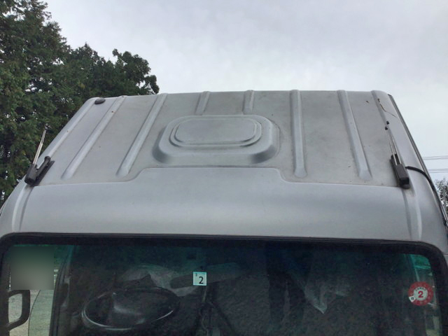 いすゞエルフアームロール小型（2t・3t）[写真06]