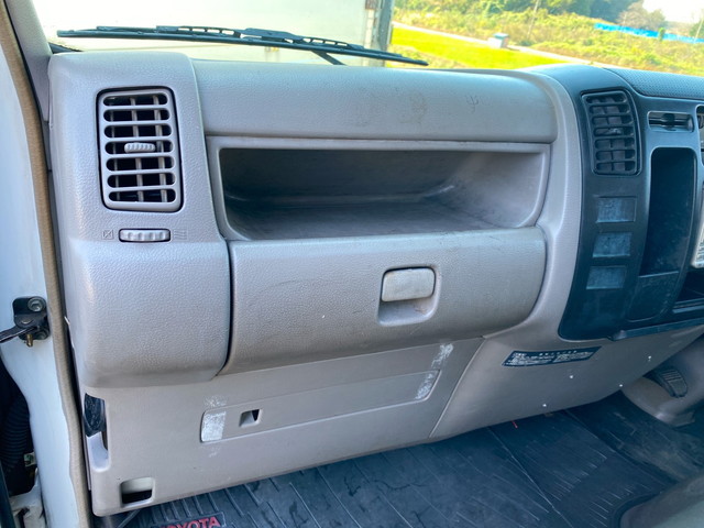 トヨタダイナ平ボディ小型（2t・3t）[写真27]