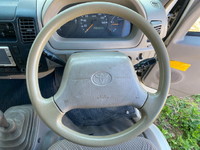 トヨタダイナ平ボディ小型（2t・3t）[写真30]