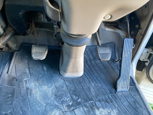 トヨタダイナ平ボディ小型（2t・3t）[写真33]