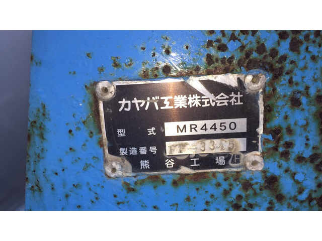 UDトラックスクオンミキサー車（コンクリートミキサー）大型（10t）[写真14]