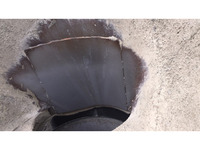 UDトラックスクオンミキサー車（コンクリートミキサー）大型（10t）[写真08]