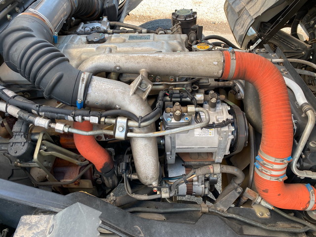 三菱ふそうファイター冷凍車（冷蔵車）中型（4t）[写真25]