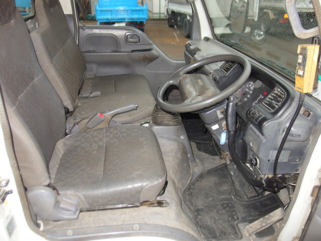 いすゞエルフ三転ダンプ小型（2t・3t）[写真22]