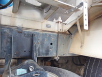 三菱ふそうスーパーグレートミキサー車（コンクリートミキサー）大型（10t）[写真20]